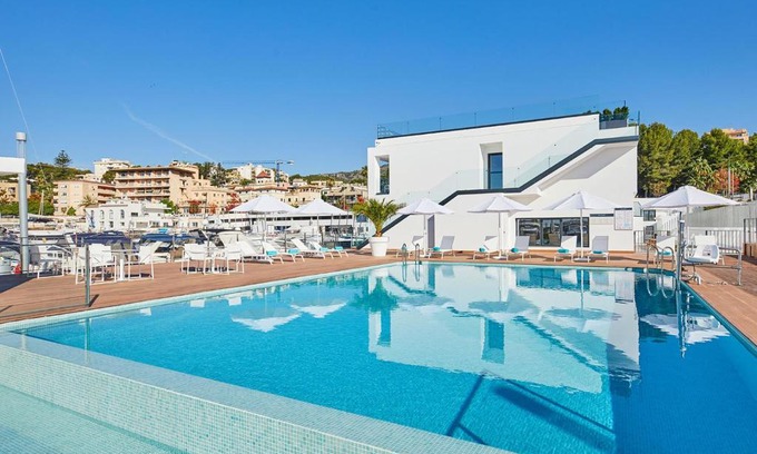 San Agustin Complejo | Calanova Sports Residence