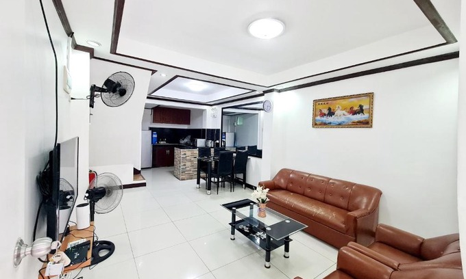 Calapan Casa | Calapan Transient House Acacia L37