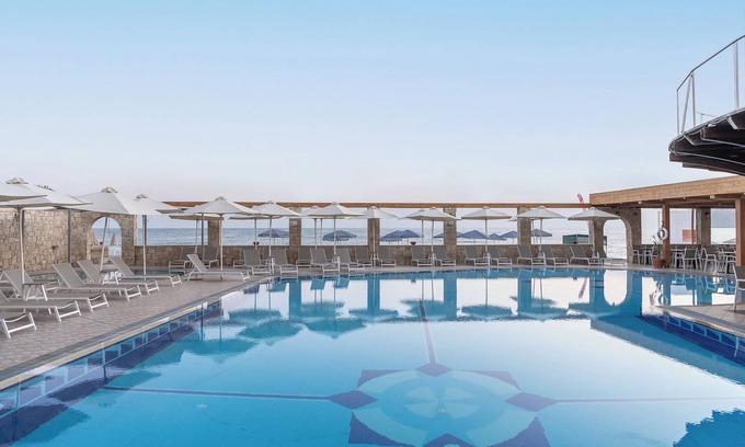 Platanias Town Hotel | Caldera Bay