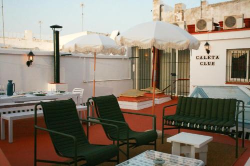 Centro histórico Villa | Caleta Club - 4 BDR Rooftop Villa
