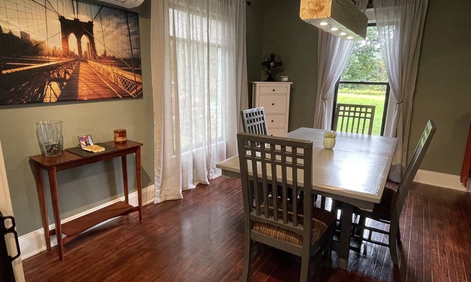 Oneonta Casa | Calhoun Place 1.5 miles to All Star Village, appealing style, fire pit,