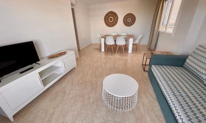 Centro de Salou Apartamento | California 1 & 2, Family Only, by Hoteles California
