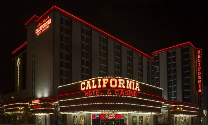 Downtown Las Vegas Hotel | California Hotel and Casino