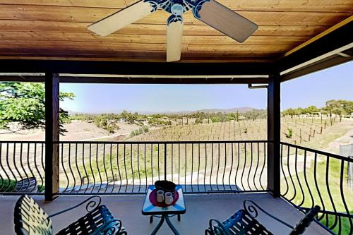 Temecula Casa | Calle Cancion Charms
