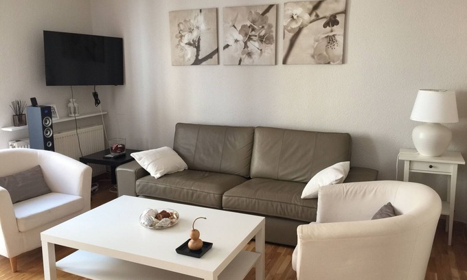 Garrido Sur Apartamento | Calle Guerrilleros, entre el centro histórico y la zona del Corte Inglès