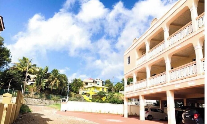 Villa Apartamento | Calliandras Apartment Complex #8