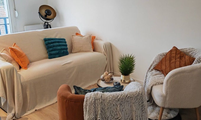 Corbeil-Essonnes Apartamento | Calm at the top |45 min from Disney
