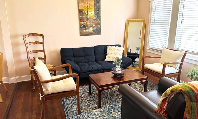 Salisbury Casa | Calm&Cozy Vibes - king bed+grill+firepit+fenced backyard