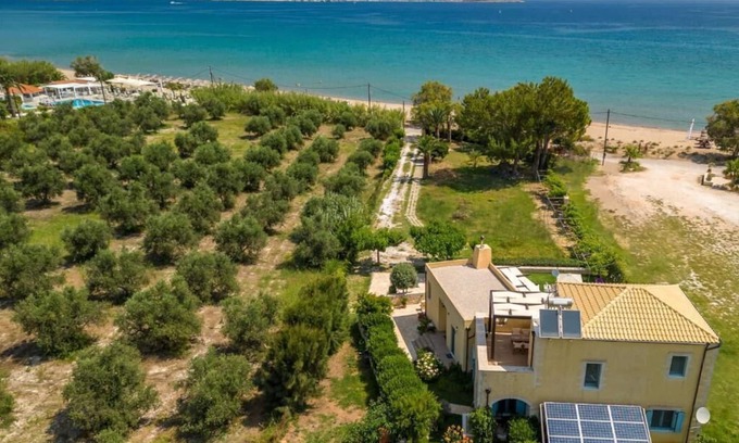 Kalyves Villa | Calma Seaside Villa