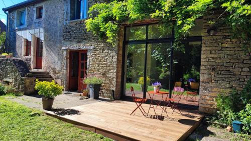 Aubigny-la-Ronce Casa | Calme et confort à la campagne en Bourgogne vinicole,