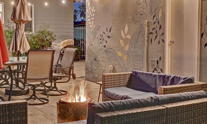 Bixby Knolls Casa | Calming Sanctuary near attractions/beaches and LAX