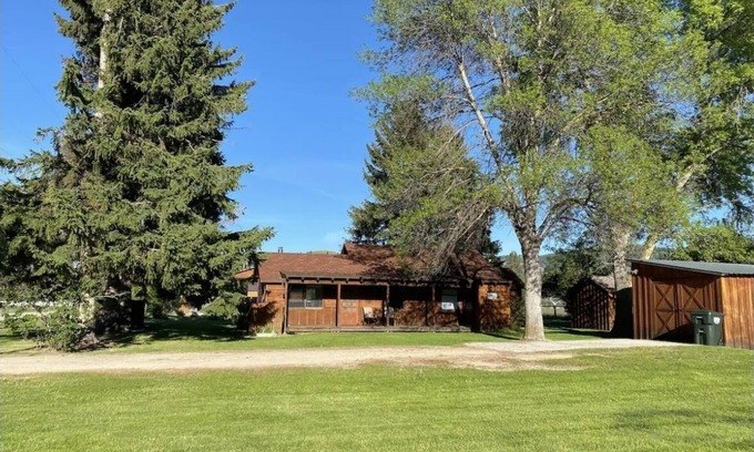 Grantsdale Cabina | Camas Creek Cabin