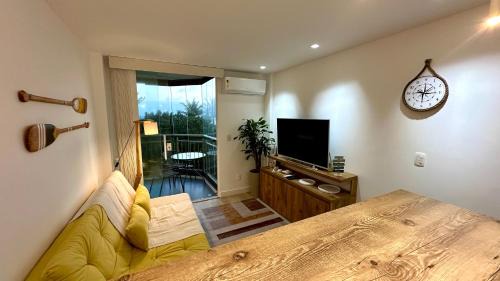 Camboinhas Apartamento | Camboinhas Loft Vista Mar, Pé na Areia, com Piscina e Churrasqueira