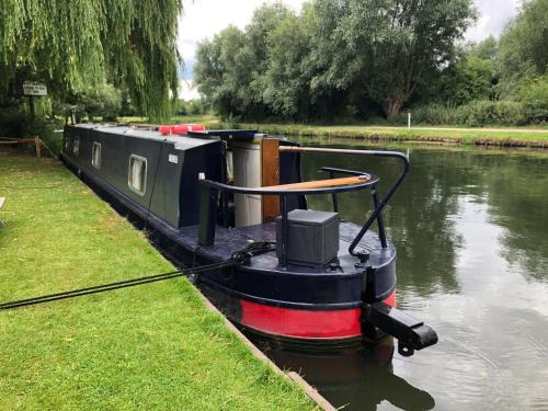 Cambridge City Centre Alquiler De Eote | Cambridge Narrowboats - Beautiful Narrowboat Glyndwr