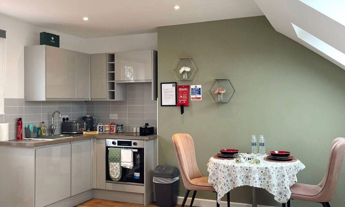 Cambridge Casa | Cambridge Studios & Suites by Tas Accomm