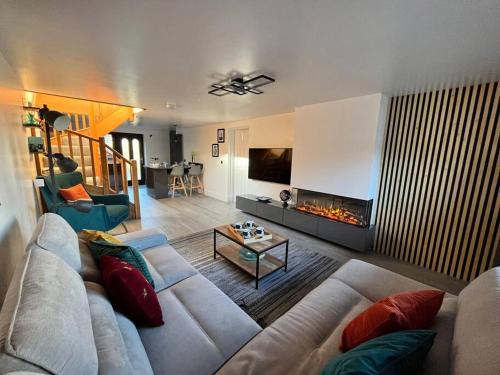 Camborne Casa | Camellia Cottage