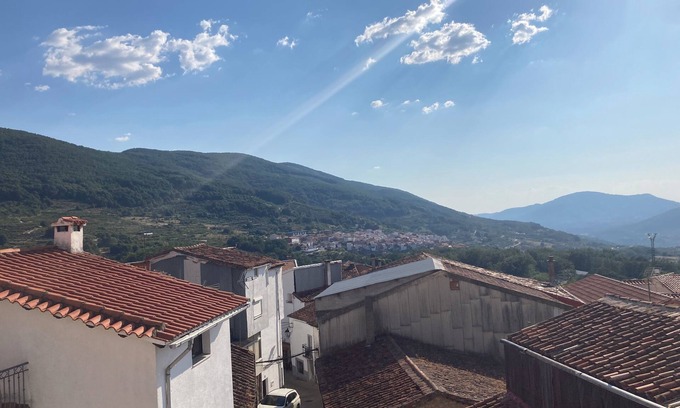 Cabrero Casa | CaMeme your house in the village
