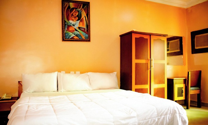Oshodi-Isolo Hotel | Cameo's Suites
