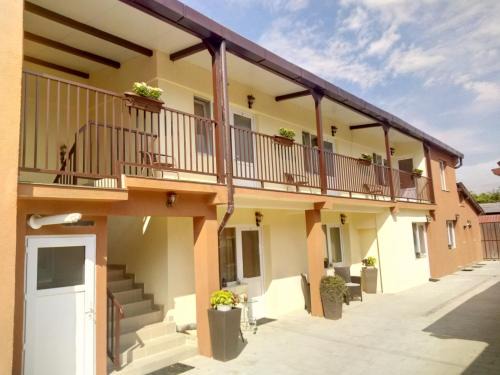 Hunedoara Casa | Camere De Inchiriat Carpati