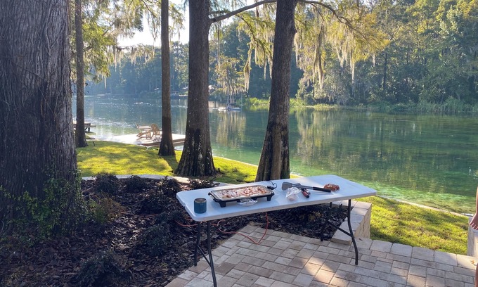 Dunnellon Casa | Camp Collop on the Rainbow River