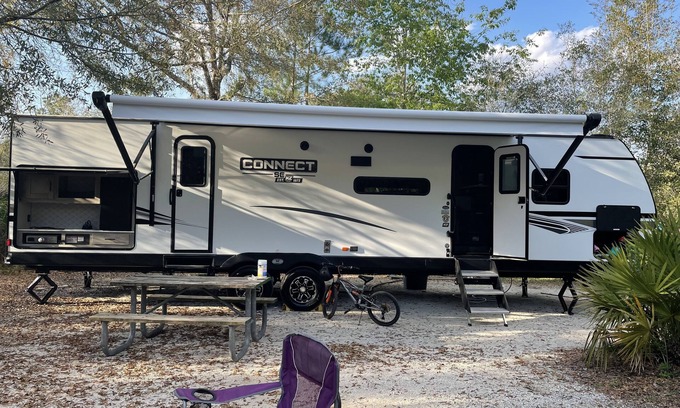 Clermont Casa | Camp Near Disney in a 37’ Travel Trailer
