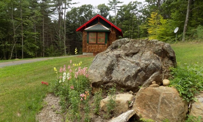 North Creek Cabina | Camp RiverWood on the Hudson River