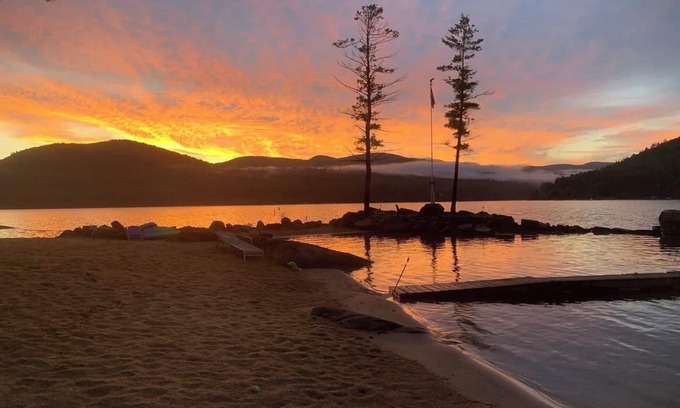 Hadley Cabina | Camp Sammy-Rocky Manor