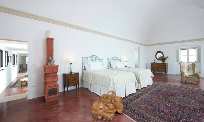 Casamassella Apartamento | Suite Campana con acceso al parque y a la piscina