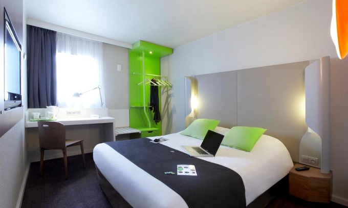 Saint-Germain-en-Laye Hotel | Campanile Saint-Germain-En-Laye