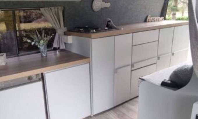 City Centre Dublin Casa | Camper 7 “Betsy”