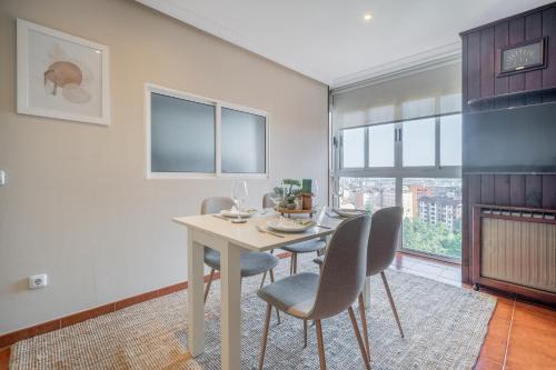 Centro y casco histórico Apartamento | Campillín lado Ayuntamiento www venaoviedo es