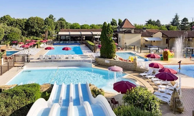 Saint-Crepin-et-Carlucet Casa | Camping les Péneyrals***** - Privilege Cottage TV LV Clim 3 rooms 4 people 1 bathroom
