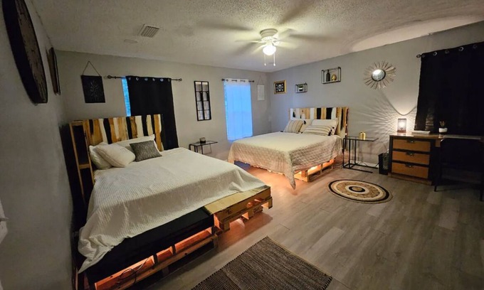 Bankston Casa | Campin On Campsite
