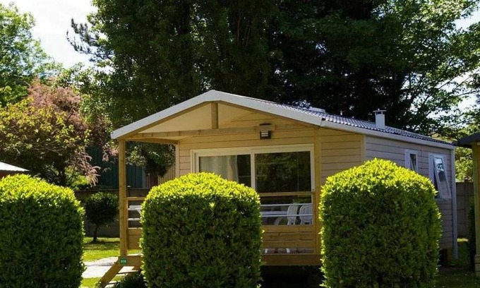 Melun Casa | Camping 3 étoiles - Piscine - eecdcf