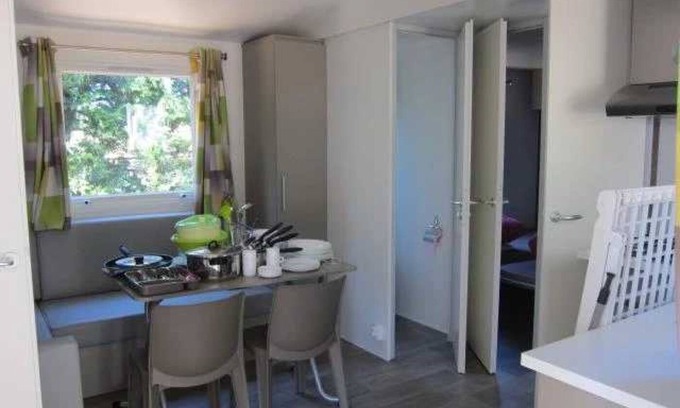 Mondragon Casa | Camping 3 étoiles - Piscine - eebeai