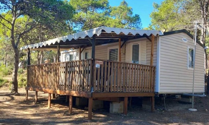 Fabrezan Casa | Camping 3 étoiles - Piscine - ccb0ffi
