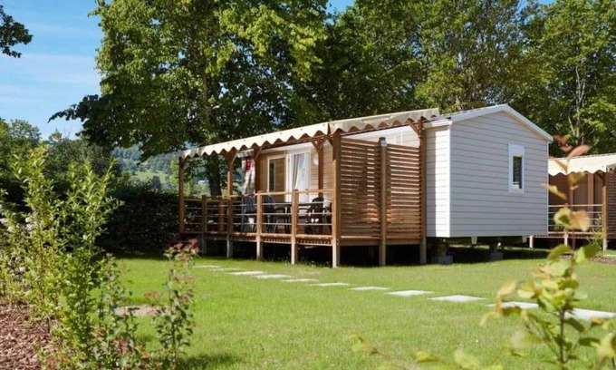 Tauves Casa | Camping 3 étoiles - Piscine - eeiifb