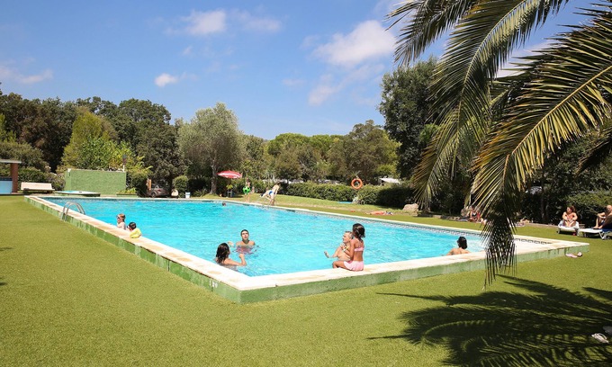 Vall-Llobrega Alquiler De RV | Camping 3 Estrellas Costa Brava