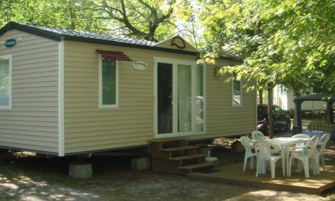 Mezos Casa | Camping 5 étoiles - Piscine - eechff
