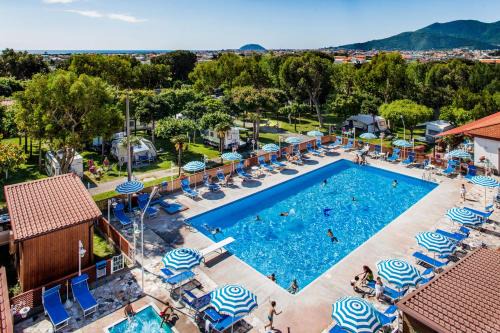 Ceriale Complejo | Camping Baciccia