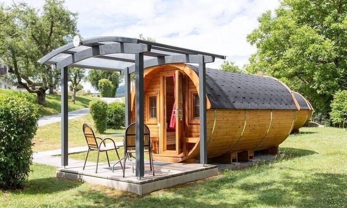 Augsdorf Alquiler De RV | Camping Barrel suitable for 2 adults