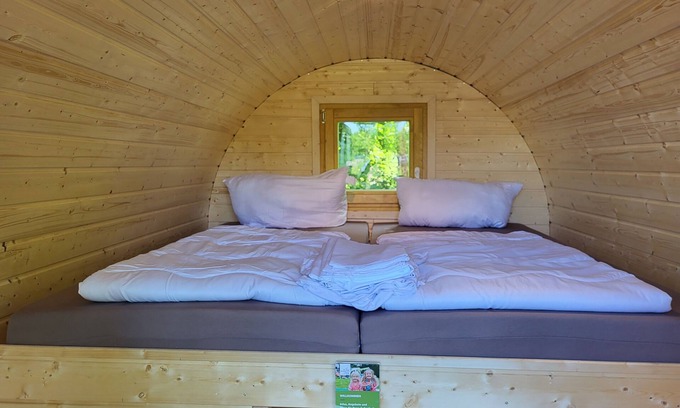 Gro Leuthen Cabina | camping barrel