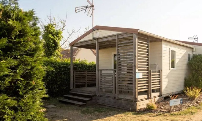 Saint-Michel-Chef-Chef Chalet De Esquí | Camping du Bord de Mer *** - Eco chalet 1 bedroom + terrace 2 people