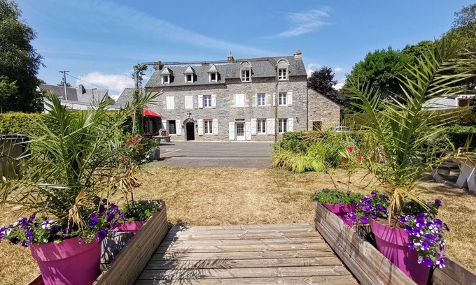 La Foret-Fouesnant Alquiler De RV | Camping du Manoir de Penn ar Ster
