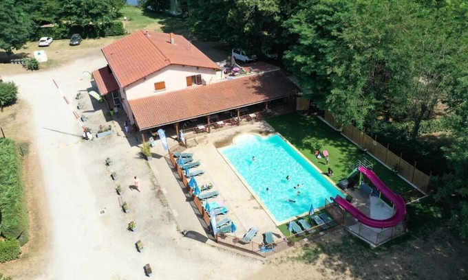 Rieux-de-Pelleport Casa | Camping Flower Les Mijeannes*** - Freeflower Confort 3 room apartment for 5 people Without sanitary facilities