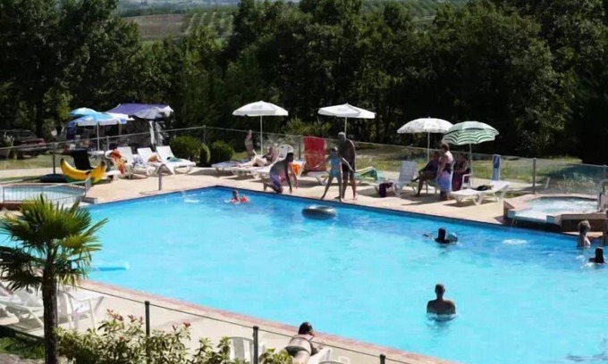Devillac Casa | Camping Fontaine Du Roc *** - Carpa Safari 3 habitaciones 5 personas