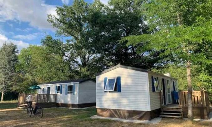 Saint-Honore-les-Bains Casa | Camping - Piscine - eeebdb