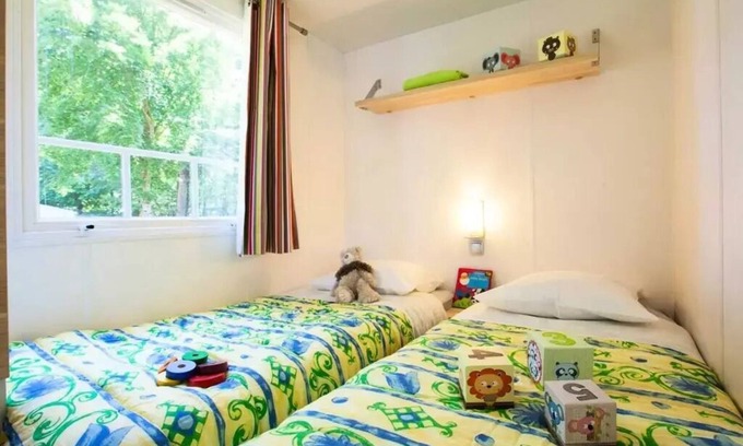 Saint-Julien-des-Landes Casa | Camping Château la Forêt**** - Mobile Home 4 rooms 6 people