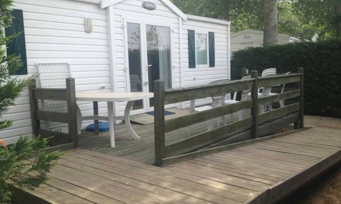 Villeneuve-les-Beziers Casa | Camping 4 étoiles - Piscine - ccaffca