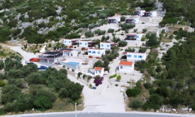 Ploce Otro | Camping Homes Grot